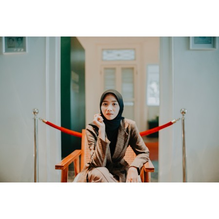 guru plc: lia nur safitri
